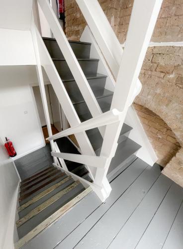 072E231E-1D19-4821-9A9C-B69D46ADFDA9