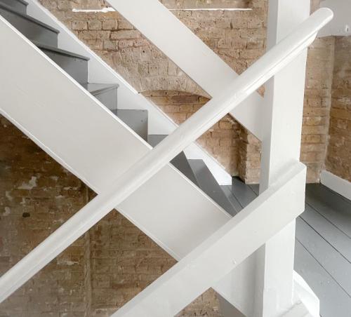 35C2A15B-2E75-4134-9A4A-3322CAD03ABB