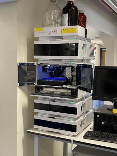 5986A608-4857-46FE-B69B-5D8A3A133AA2