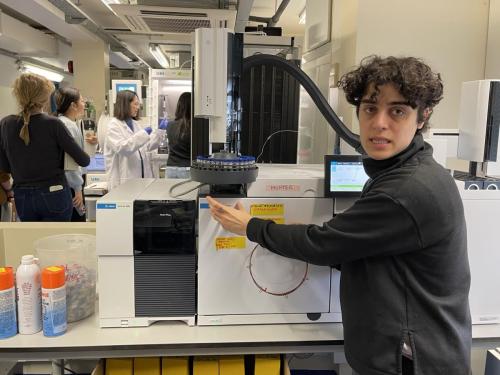 7DACBF07-605F-4C70-A683-ACF568395E09