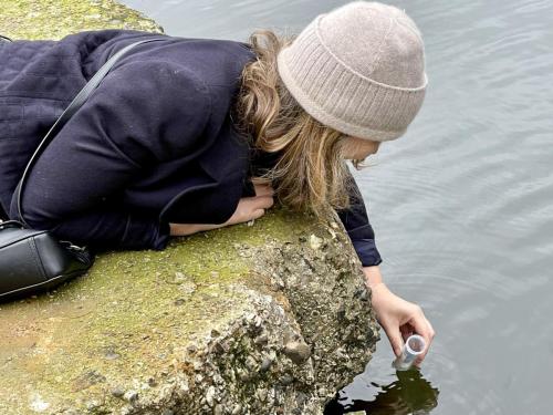 7DFD6BE3-4333-4568-91A6-72CA47B9D77E