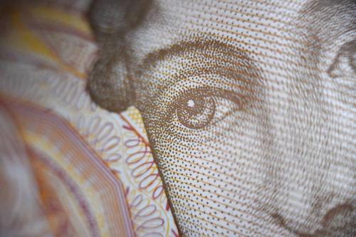 C6398E8B-D736-4A08-8BBF-4BB61D2F1A6A